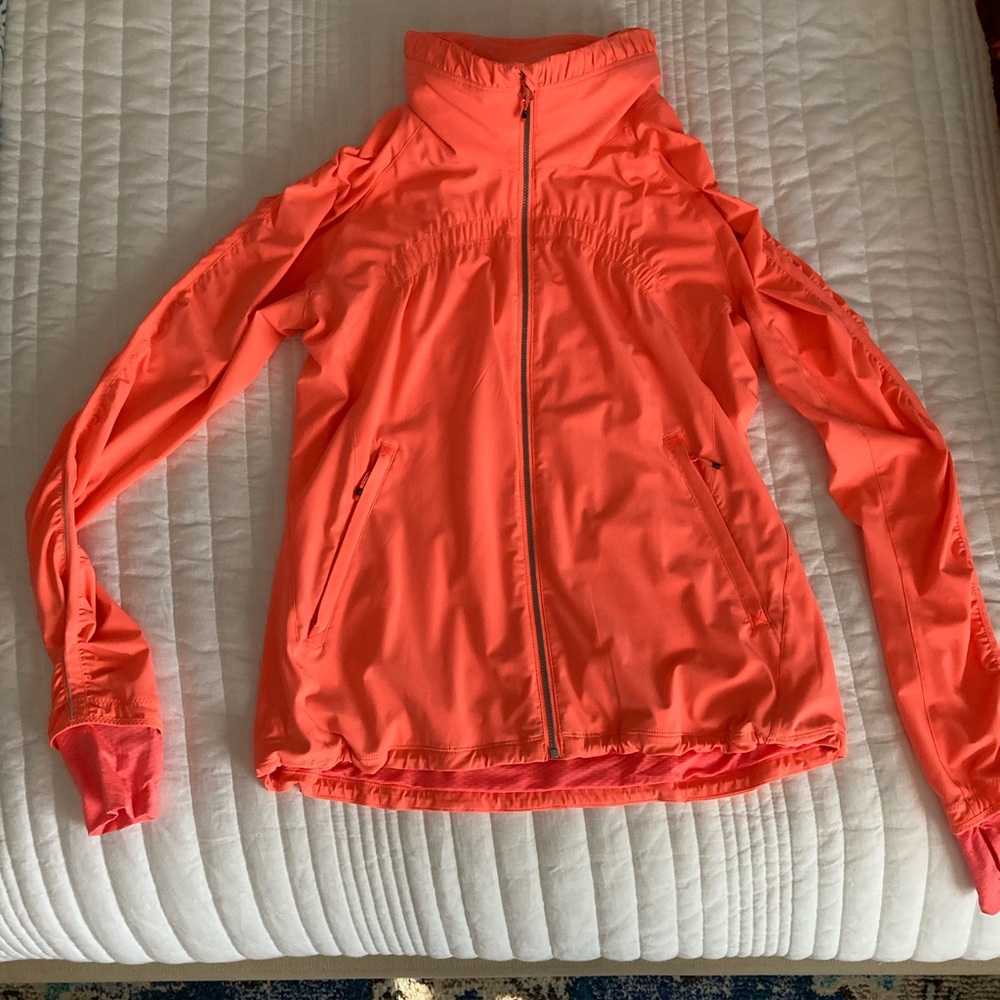 Cute lululemon run jacket 🏃‍♀️